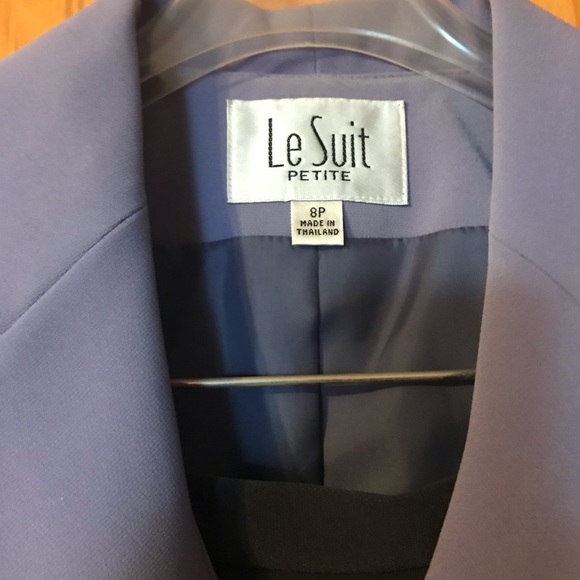 Lilac & gray suit - Picture 2 of 8